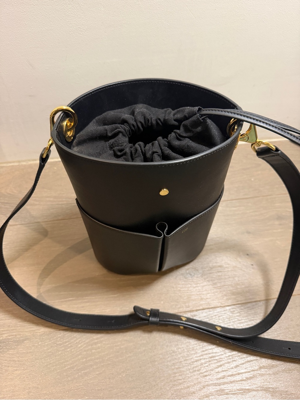 RSVP Paris Low Five Bucket Bag